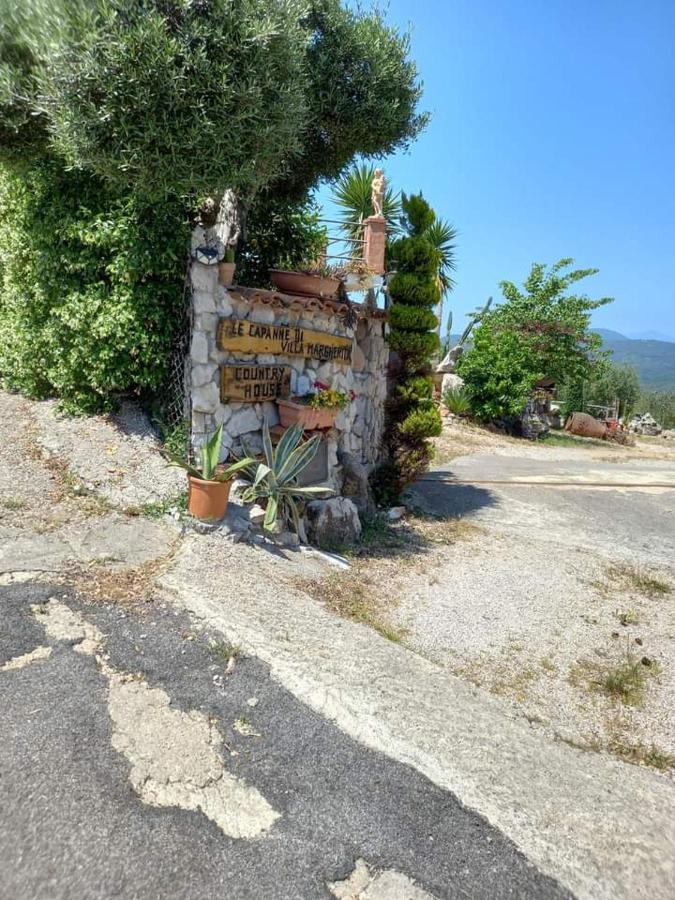 Le Capanne Di Villa Margherita Sonnino Екстериор снимка