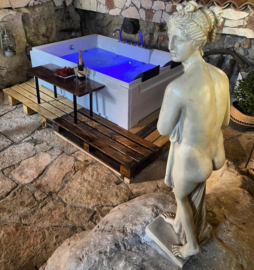Le Capanne Di Villa Margherita Sonnino Екстериор снимка