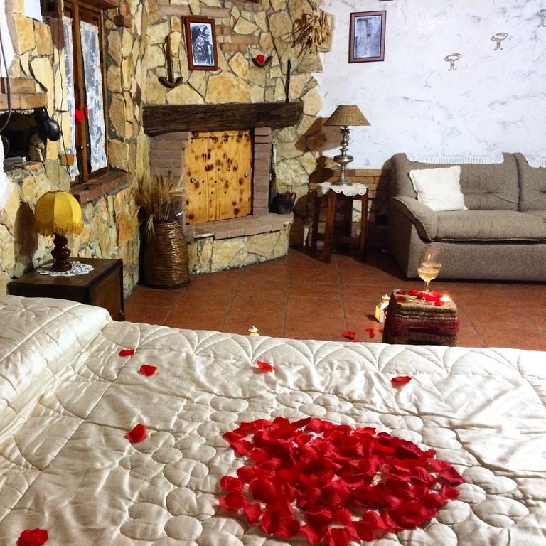 Le Capanne Di Villa Margherita Sonnino Екстериор снимка